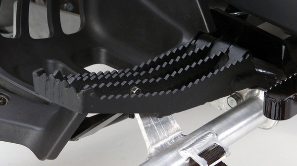 Footpegs