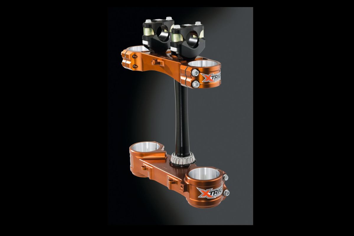 Xtrig Suport furcă cu clemă triplă Kawasaki